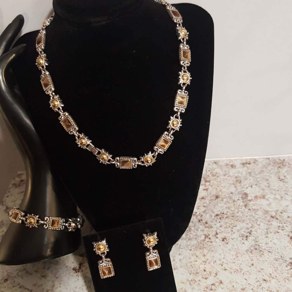 Premier Designs Silver, Gold, Brown Stone, Necklace, Earrings and bracelet set